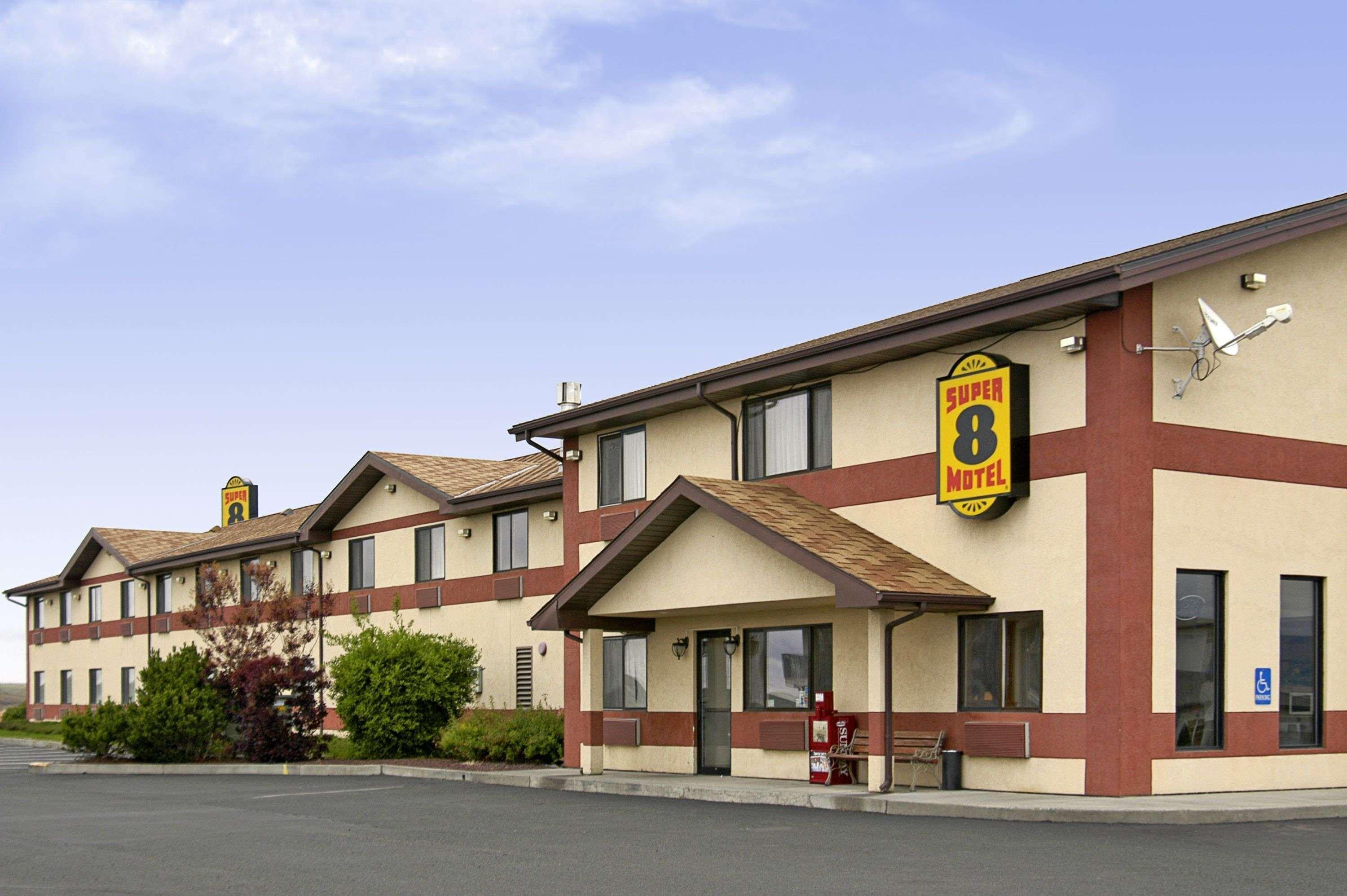 Super 8 By Wyndham Pendleton Motel Dış mekan fotoğraf